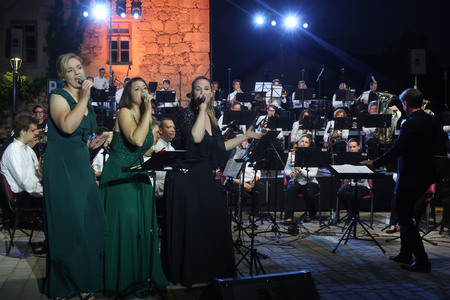 27. poletni večer ob Dnevu državnosti koncert Godbe Cerknica 37 Foto Ljubo Vukelič